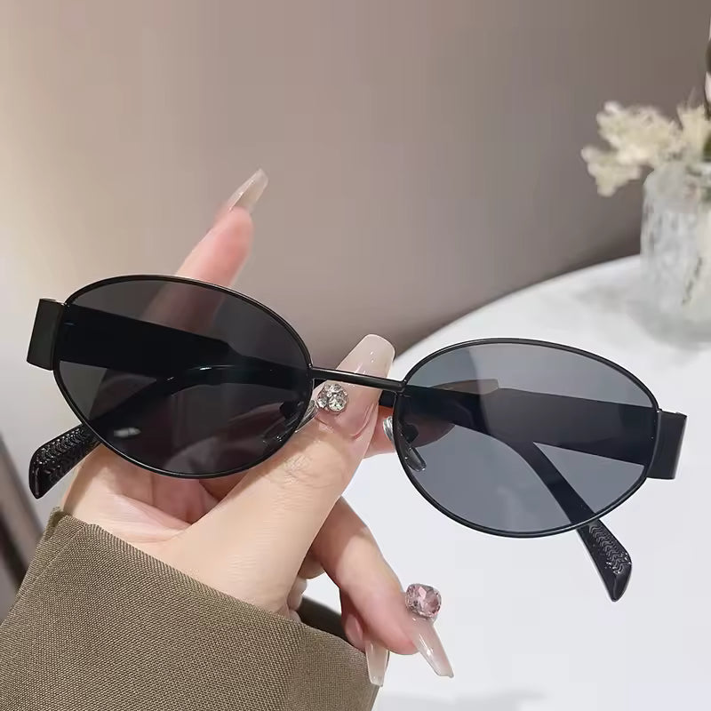 Chic Oval Metal Sunglasses